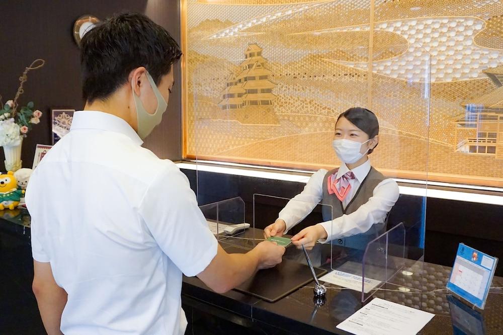 Hotel Route-Inn Fukaya Ekimae Bagian luar foto