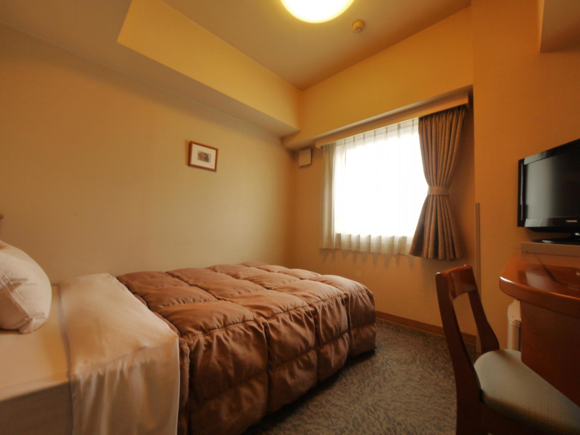 Hotel Route-Inn Fukaya Ekimae Bagian luar foto