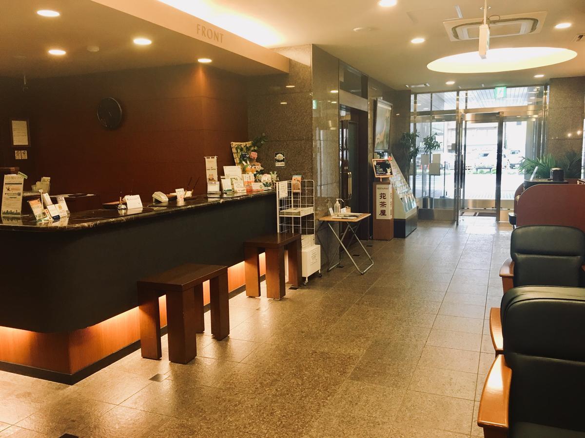 Hotel Route-Inn Fukaya Ekimae Bagian luar foto