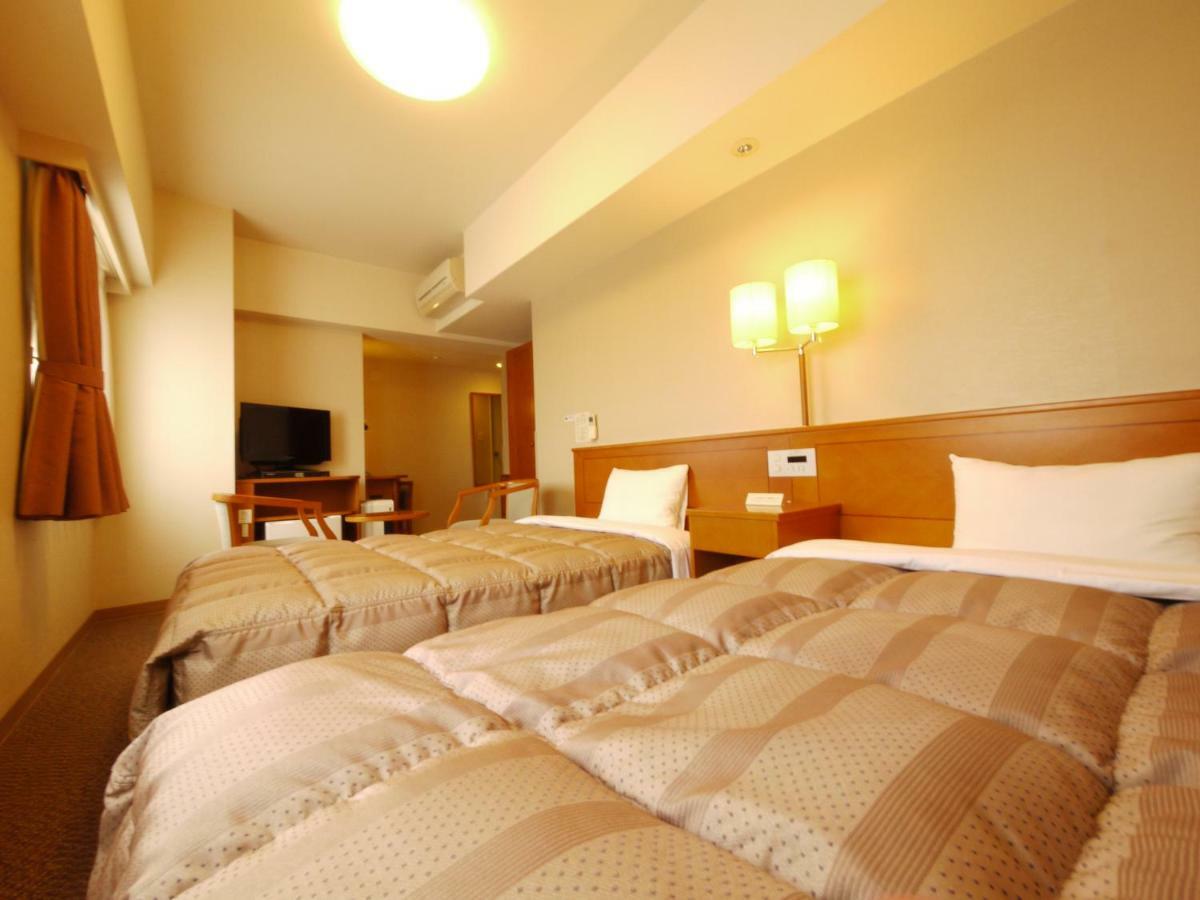 Hotel Route-Inn Fukaya Ekimae Bagian luar foto