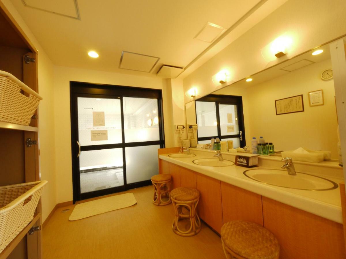 Hotel Route-Inn Fukaya Ekimae Bagian luar foto
